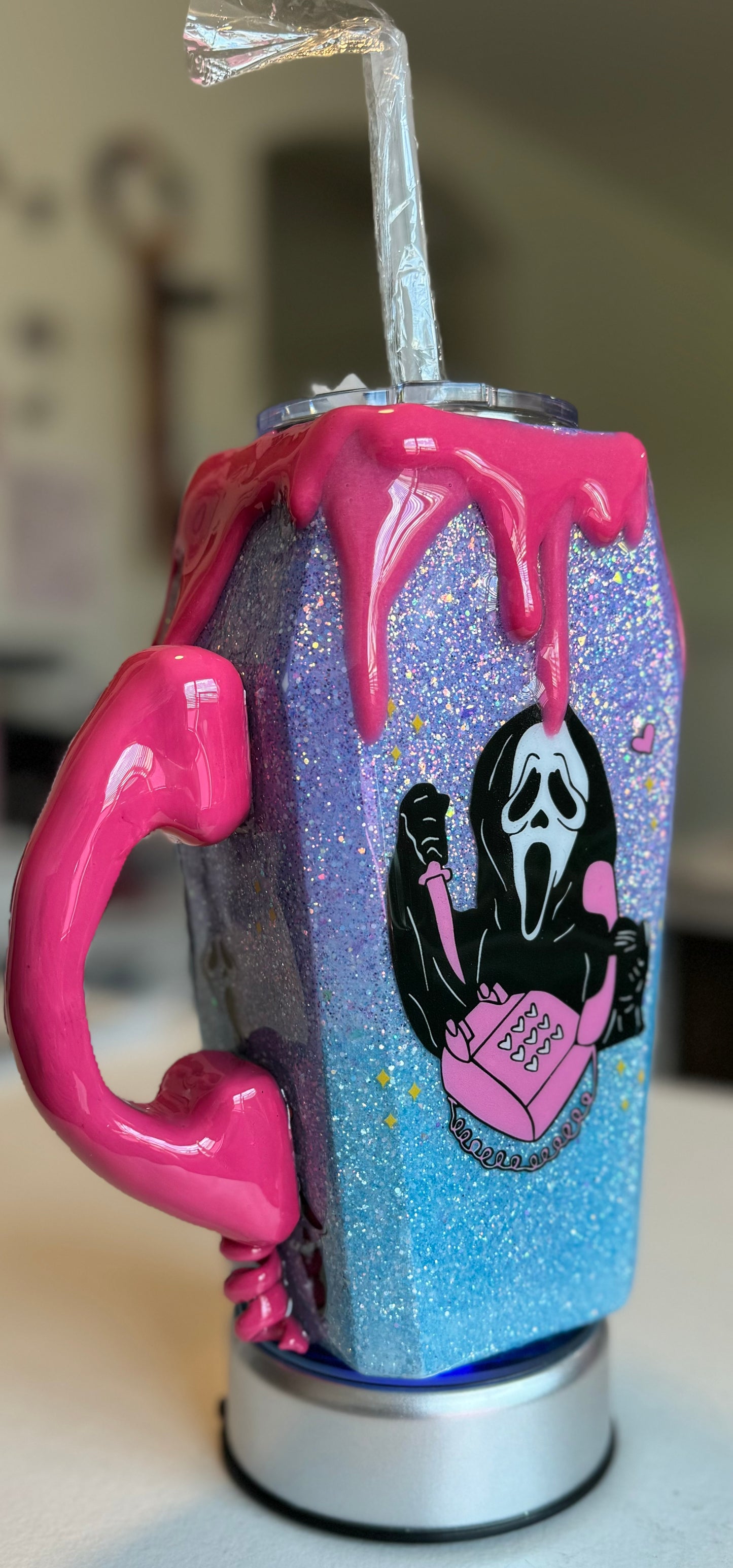 24oz 3D Scream Tumbler with Hand-Sculpted Telephone – Horror Fan Must-Have